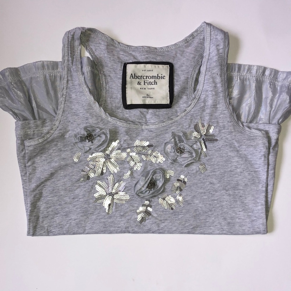 ABERCROMBIE & FITCH SLEEVELESS TANK TOP